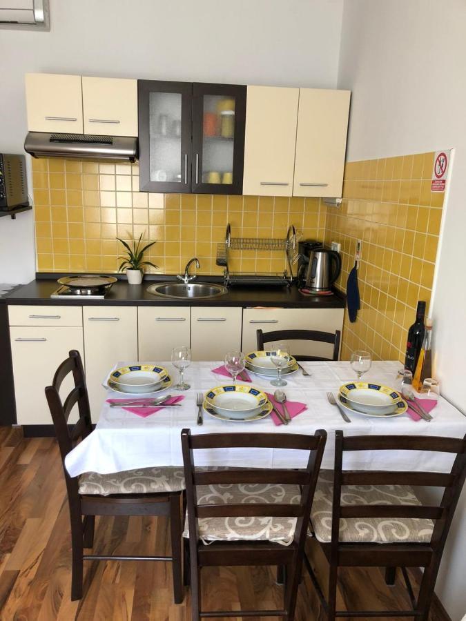 Apartments Rajcic Kaštela 外观 照片