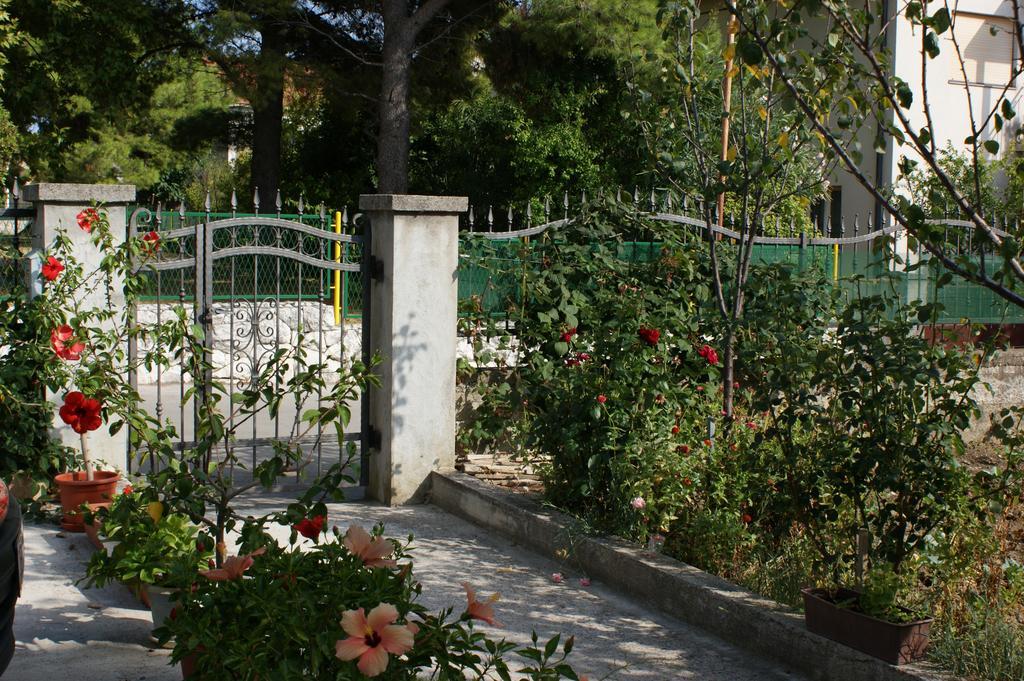Apartments Rajcic Kaštela 外观 照片